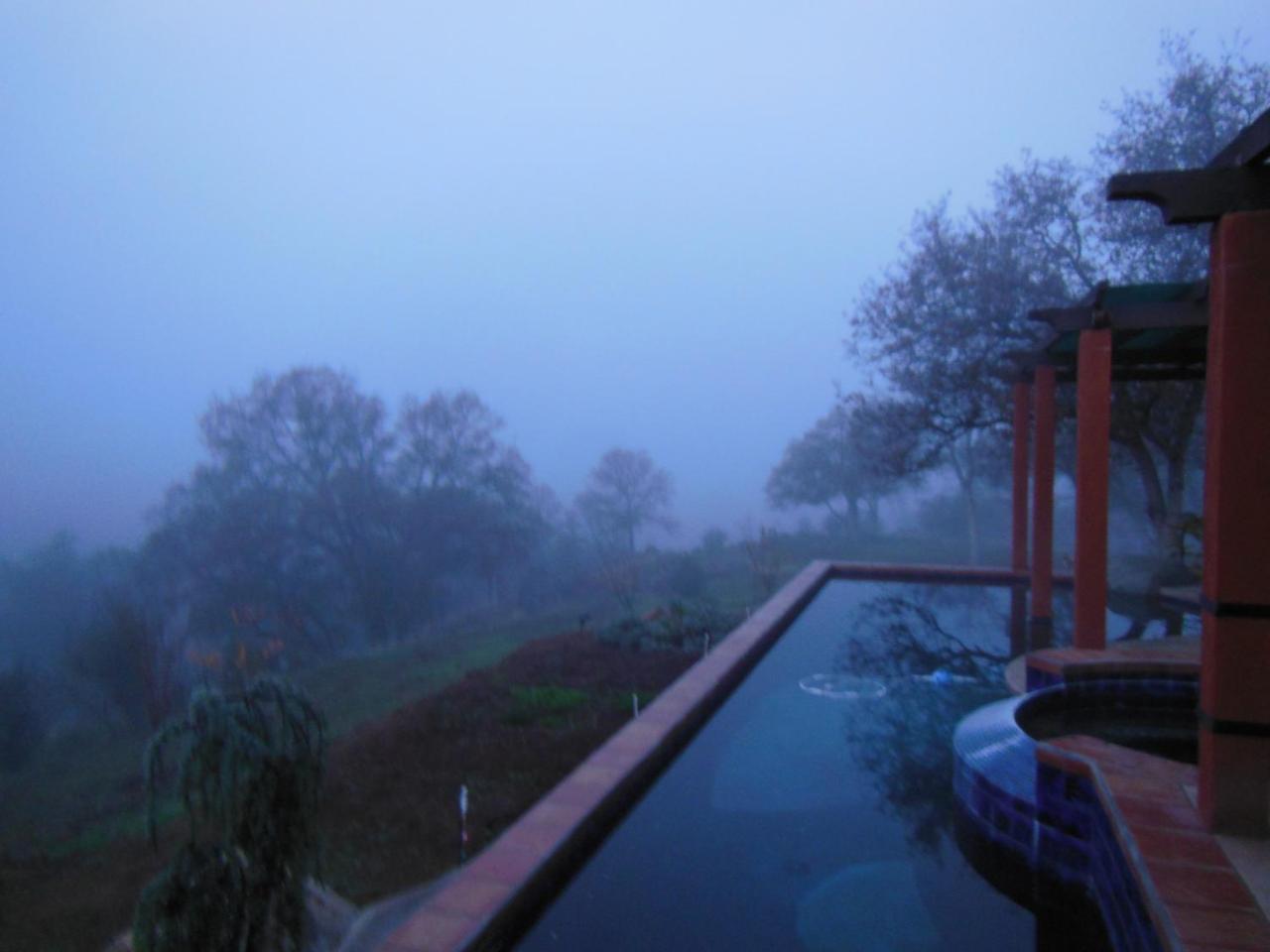 Posada Mariana Bed And Breakfast Catheys Valley Εξωτερικό φωτογραφία